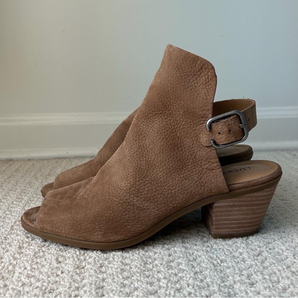 Lucky Brand Bray Buckle Slingback Peep-Toe Heeled Boots